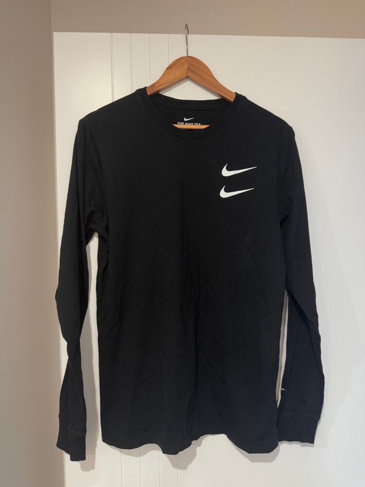 Nike Long-sleeves T-Shirt Size M