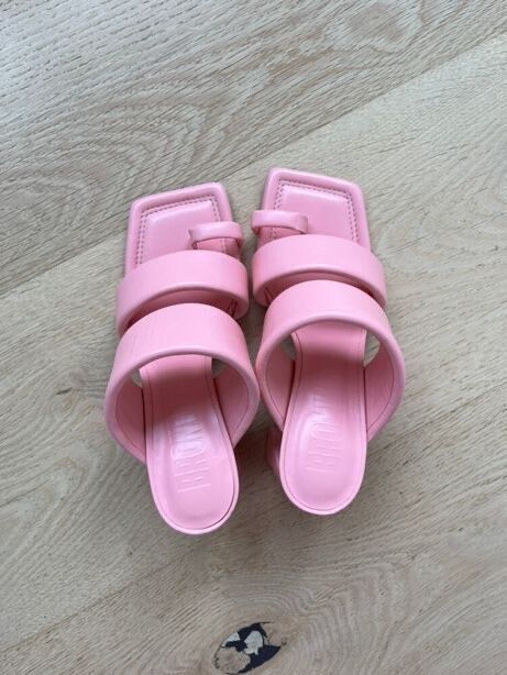 Bubble Gum Pink Heels