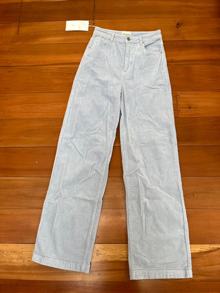 Abrand High And Wide Light Blue Courdorouy Jeans