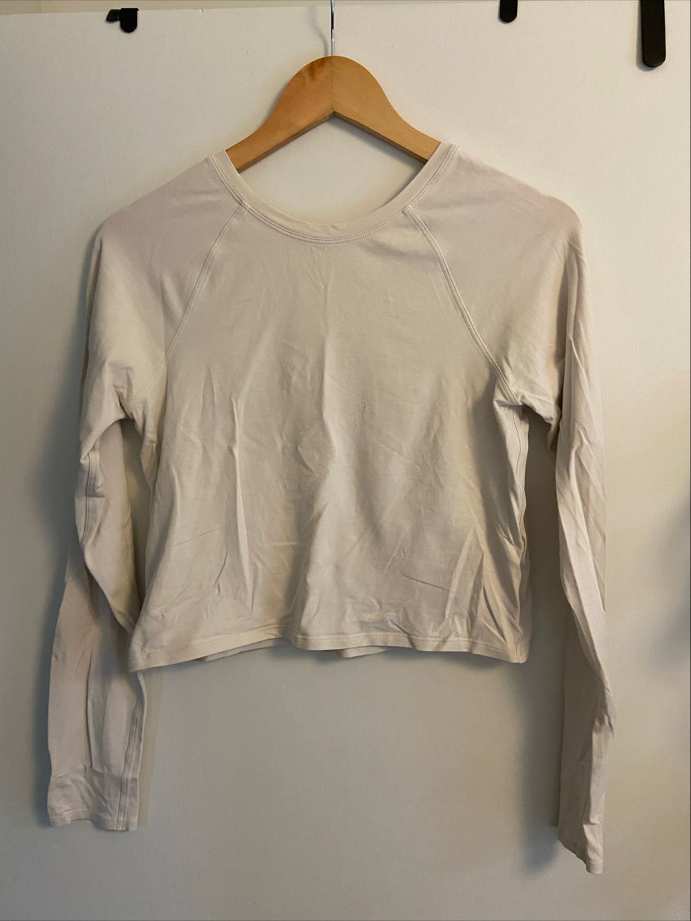 Lululemon Beige Long Sleeve Top