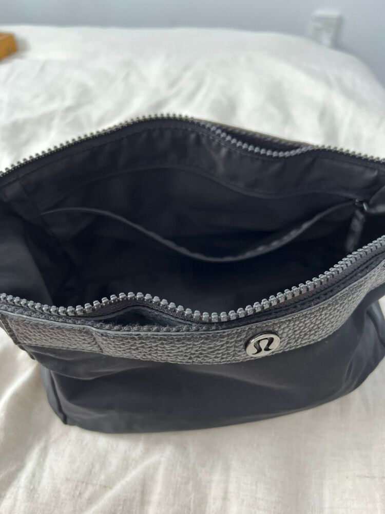 Lululemon Toiletry Bag