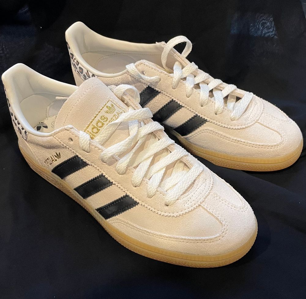Adidas Handball Spezial Beige Sneakers