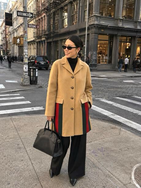 WOOL COAT WITH WEB IN BEIGE