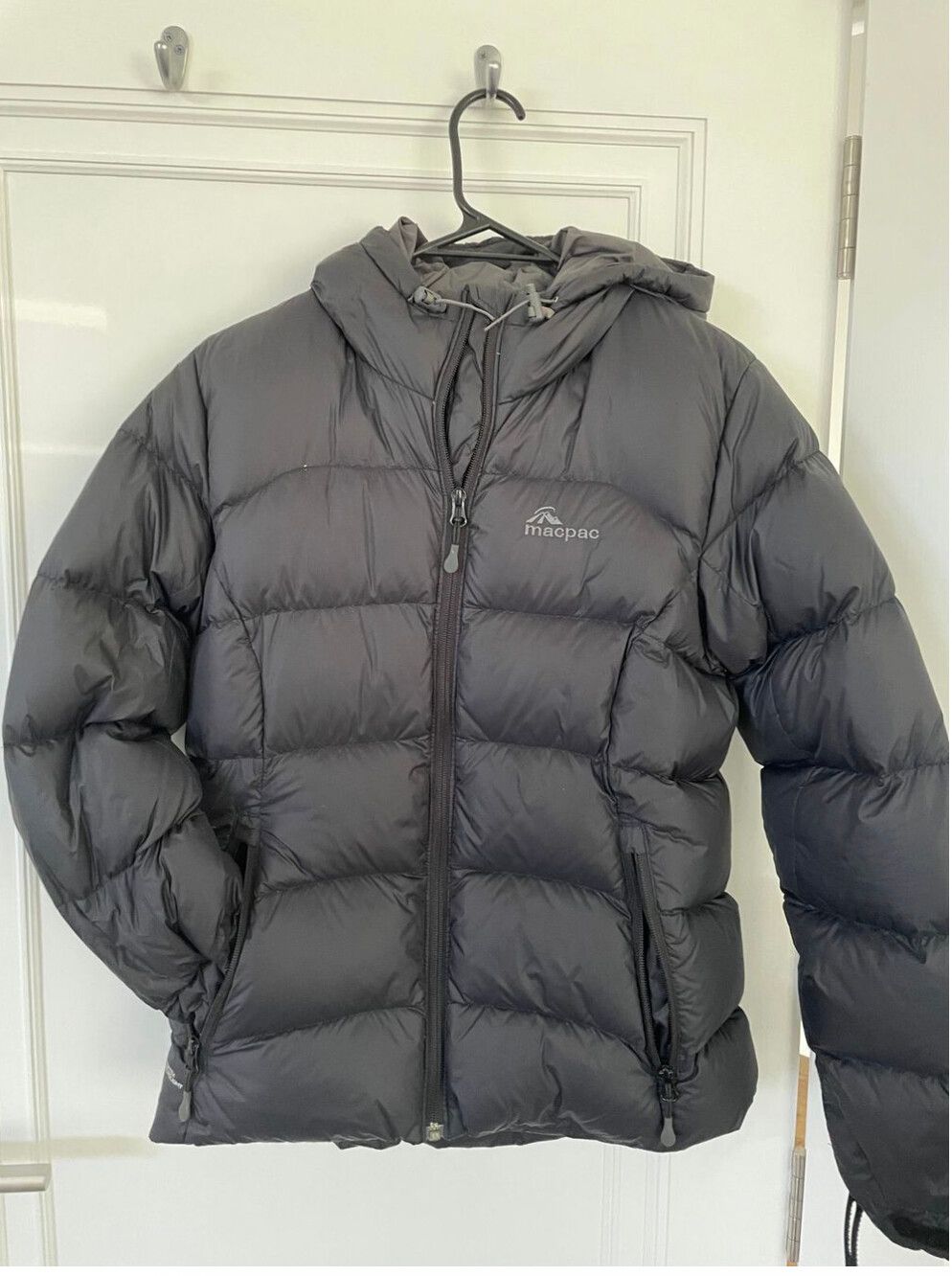 Macpac Grey Puffer Jacket