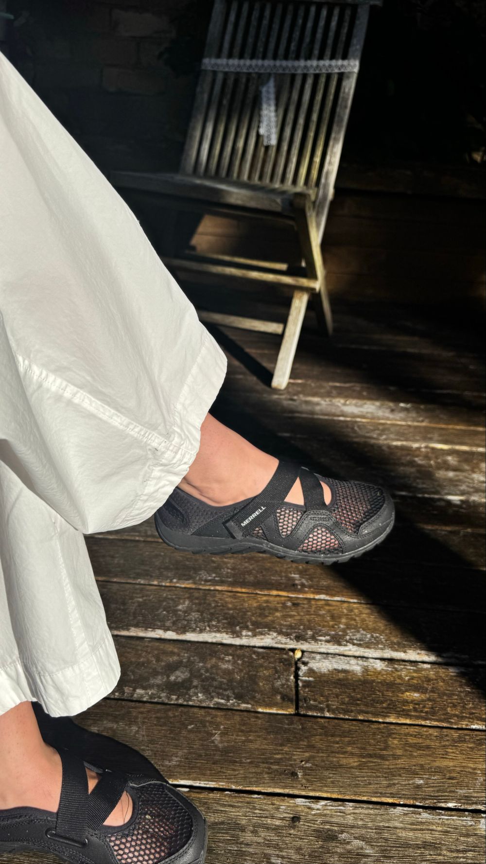 Merrell Black Mesh Sandals