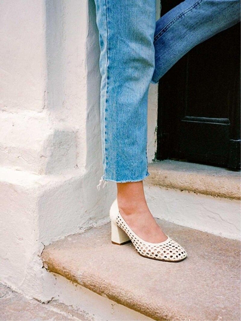 WITTNER Granger Pink Leather Cutout Block Heel Pumps