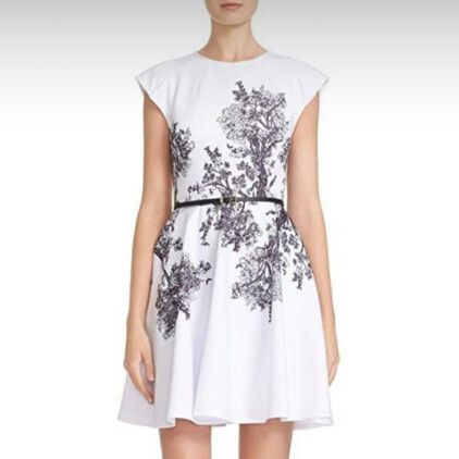 Ted Baker - TED BAKER Yee Woodland Toile White Black Floral Print Scuba Skater Dress on Designer Wardrobe Ted Baker - TED BAKER Yee Woodland Toile White Black Floral Print Scuba Skater Dress on Designer Wardrobe