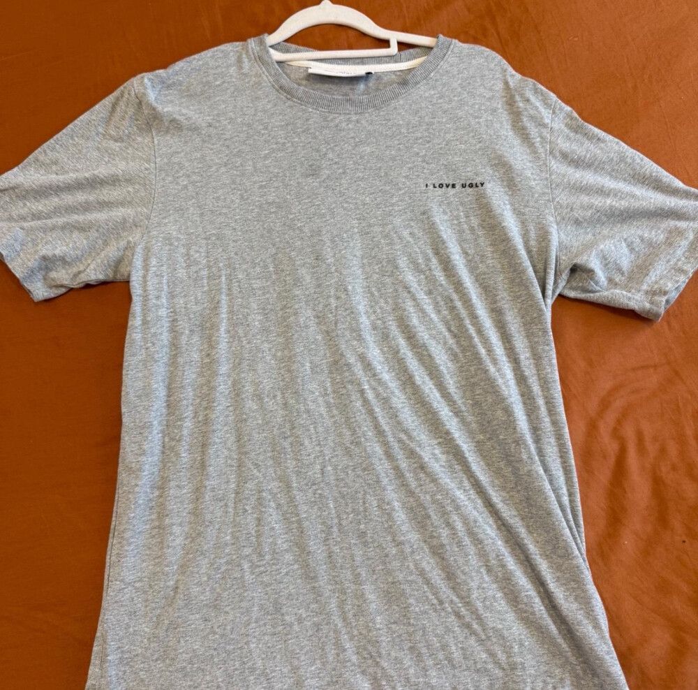 Grey I love ugly tee