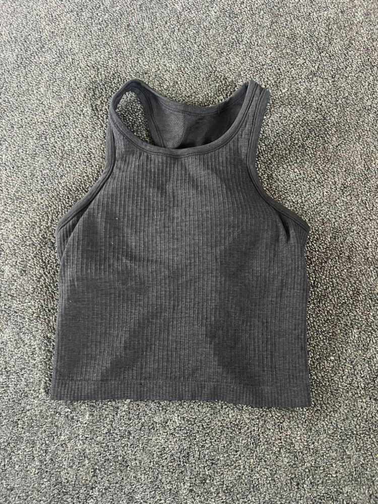 Lululemon ebb to street tank