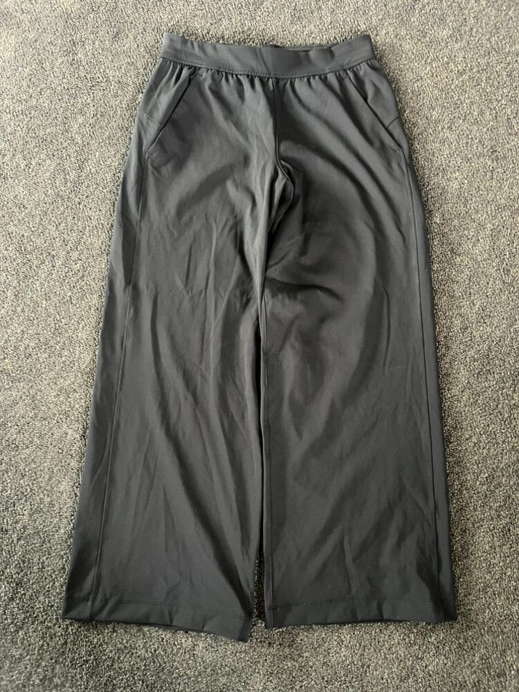 Lululemon wide leg pants