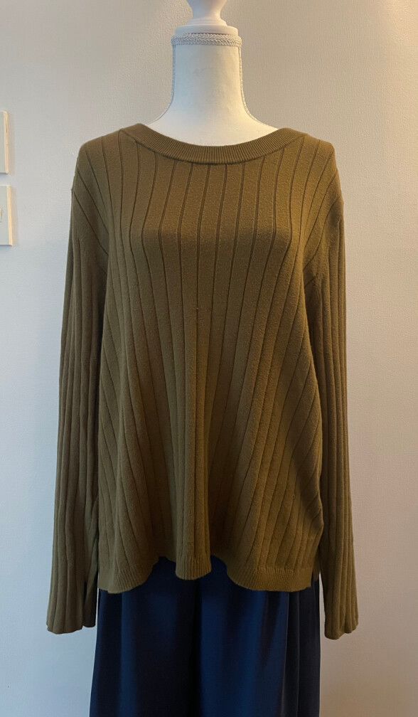Mineral Ribbed Crew Sweater in Olive Green XL, cashmere mix