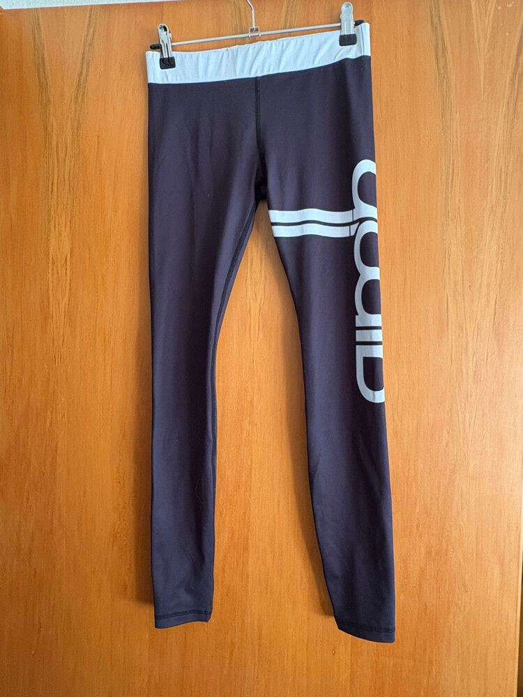 Aim'n Black Leggings