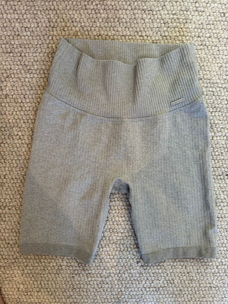 Aimn Grey Ribbed Shorts