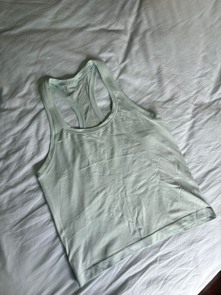 Lululemon racer back top