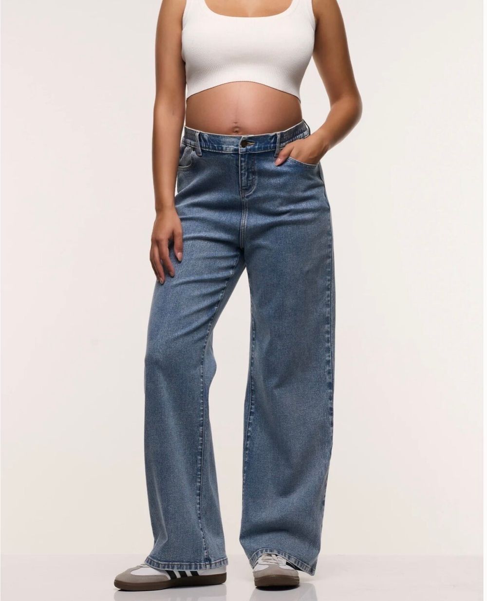 Relaxed Wide Legs Jeans