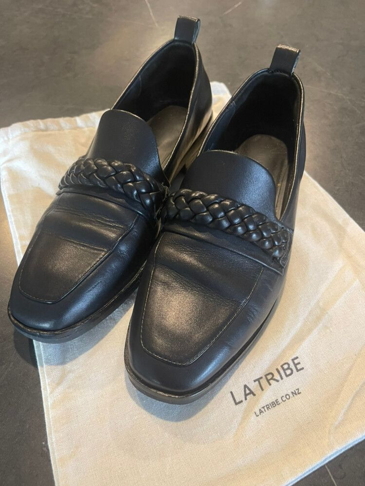 La Tribe Black Loafers