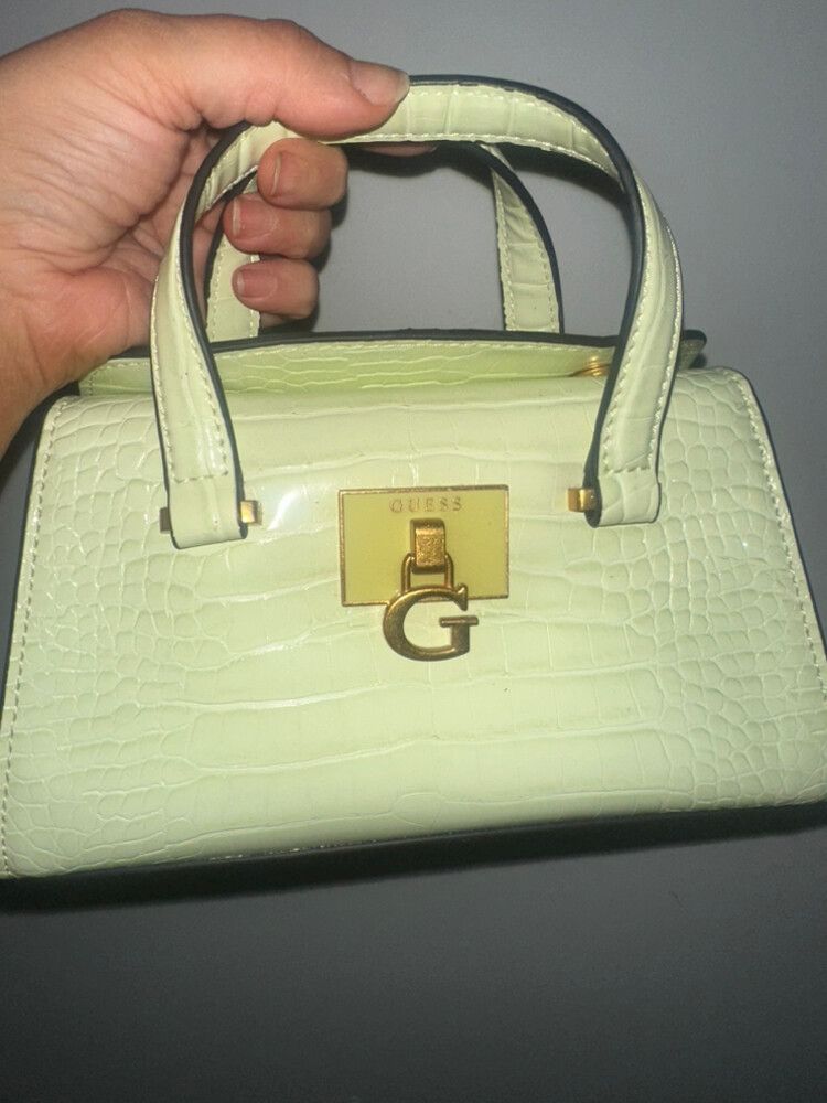 Guess bag