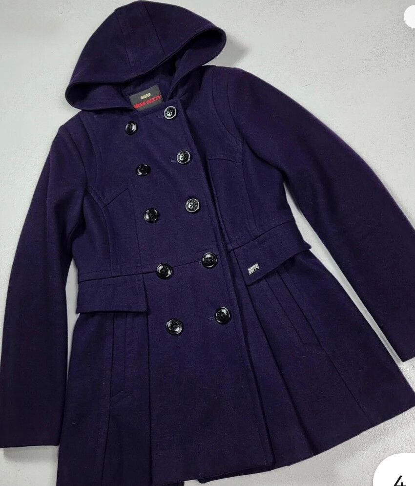 M60 Hooded Coat In Purple