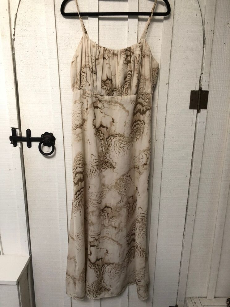 DISSH - Agnes Beige Marble Dress on Designer Wardrobe DISSH - Agnes Beige Marble Dress on Designer Wardrobe