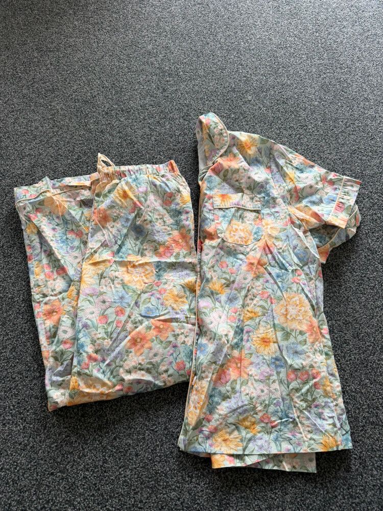 Morgan & Finch Floral Pajama Set Size Small