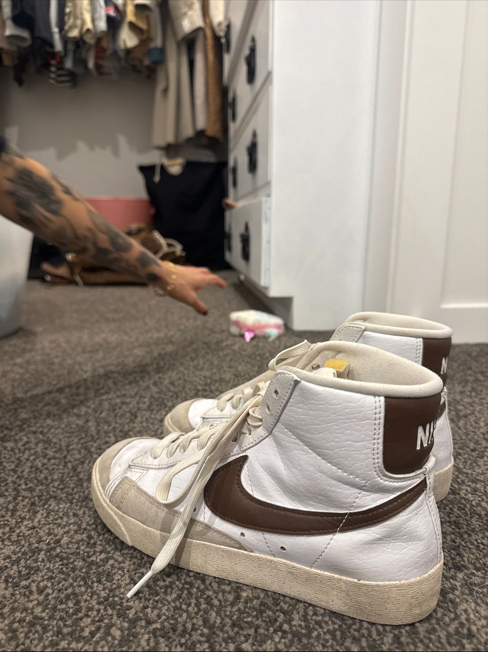 Nike White Brown Sneakers