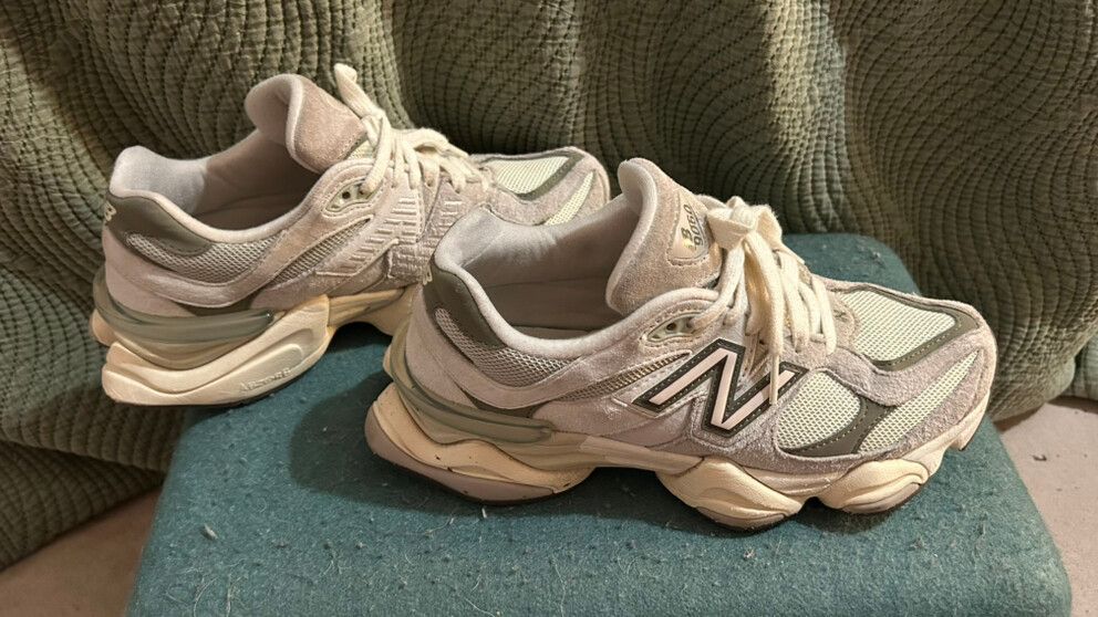 New Balance 9060
