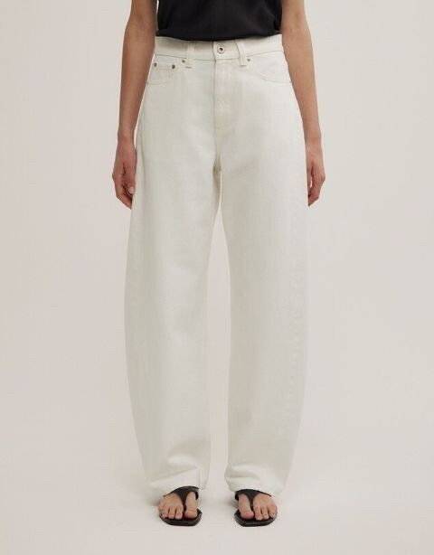 Barrel Leg Jeans