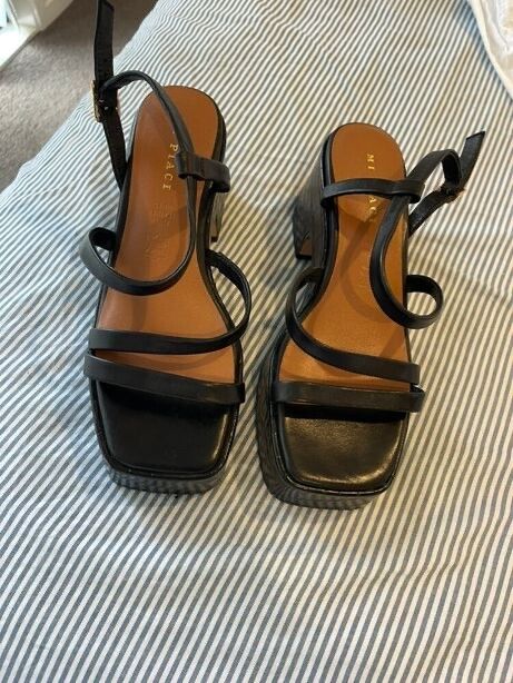 Mi Piaci sandals/heels