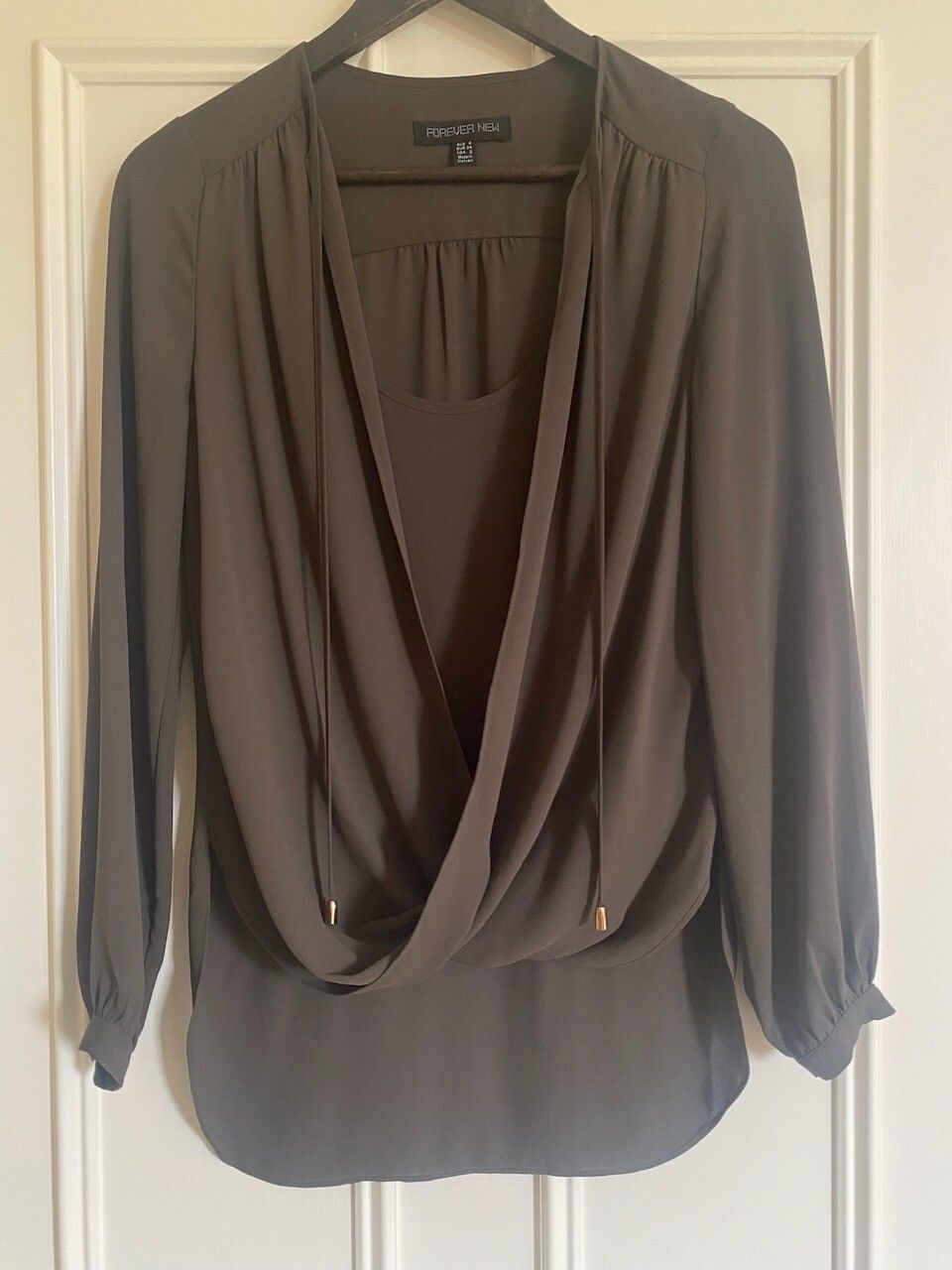 Forever new shirt / top