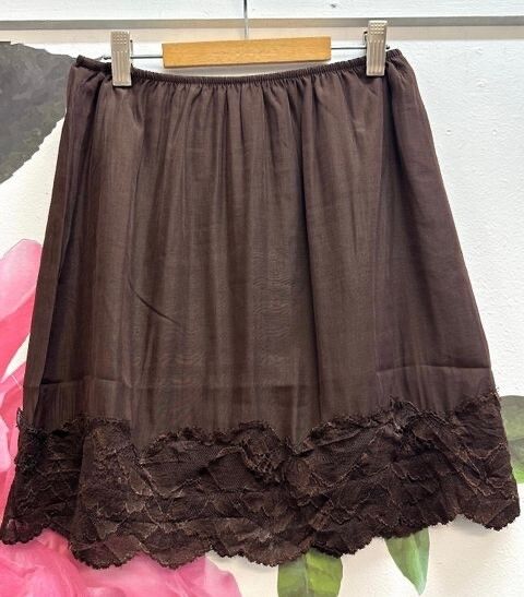 Brown Lace Trim Skirt