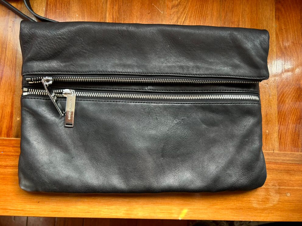 Country Road Black Shoulder Bag