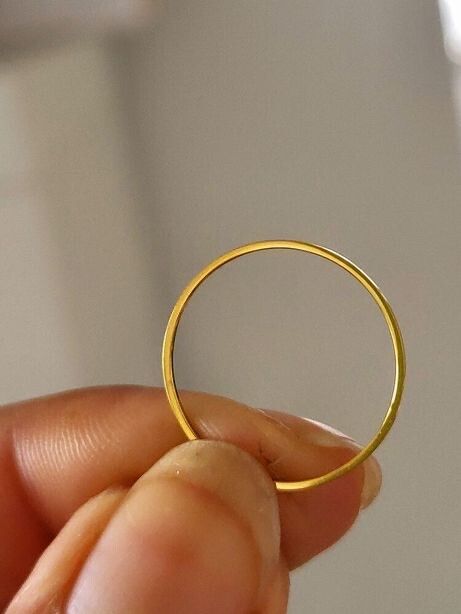 ✨ Minimal Gold Dream Ring ✨  Dainty, elegant, and effortlessly cool — this ultra-thin stacking ring is your everyday essential. Crafted in 18k gold-filled stainless steel, it’s waterproof, tarnish-free, hypoallergenic, and never fades or colors the skin.