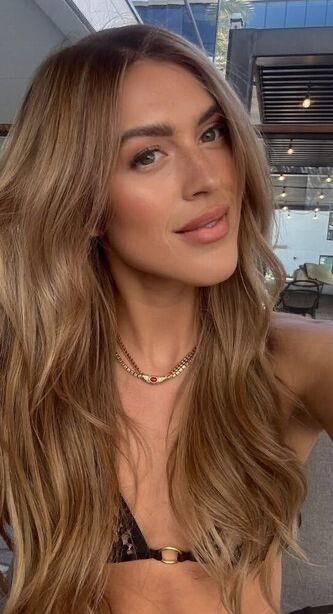 ✨️Bella Necklace by Cadena✨️ This is the viral statement piece. Inspired by a $20,000 vintage necklace, this bold beauty features a real natural stone at its center with sparkling details all around. Made from high-quality stainless steel and 14K gold pla