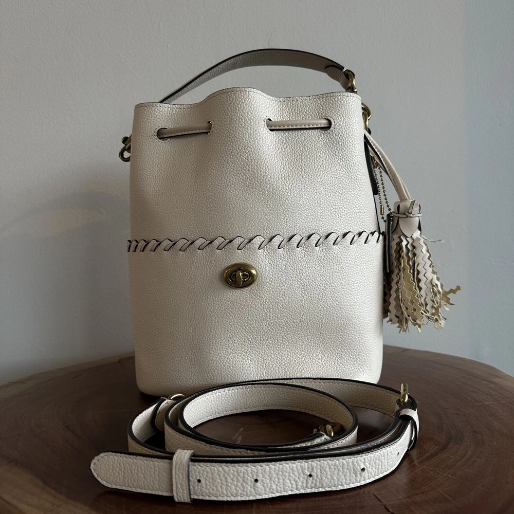 Coach 2018 Lora Bucket Bag With Whipstitch Detail Leather Off White F39856