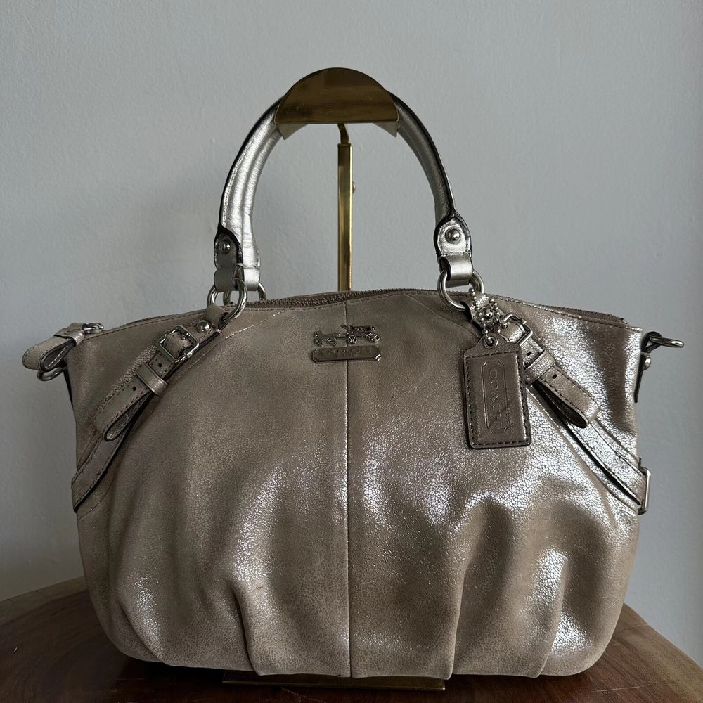 COACH 2011 Vintage MADISON 15960 Leather Metallic Silver Bag Missing Long Strap