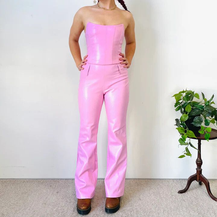 Excelllent Tiger Mist Pink Vinyl Two Piece Set Size M