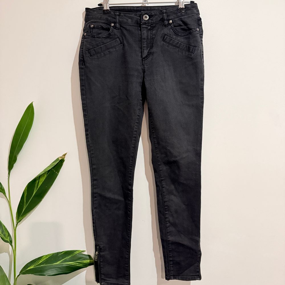 Witchery Washed Black Ankle Zip Skinny Jeans Size 9