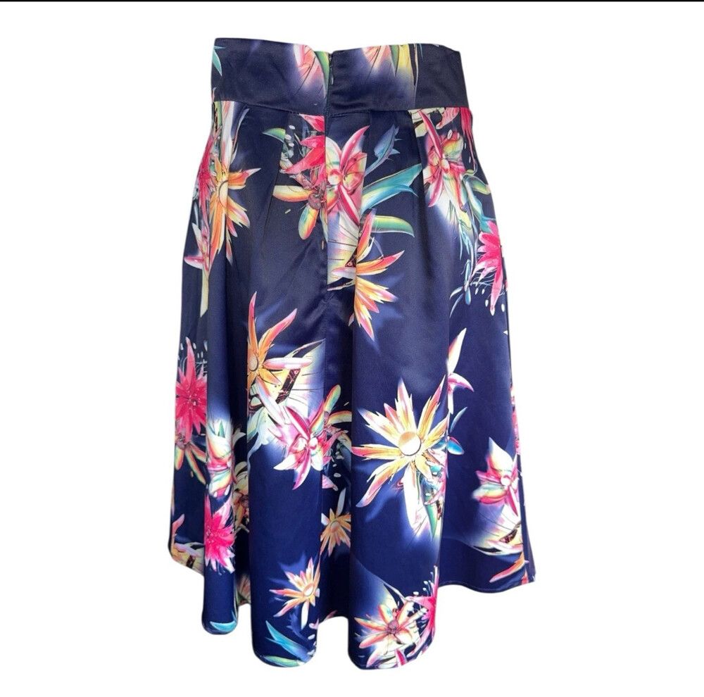 RAGE  12 Floral flared Pleated skirt Knee length pockets