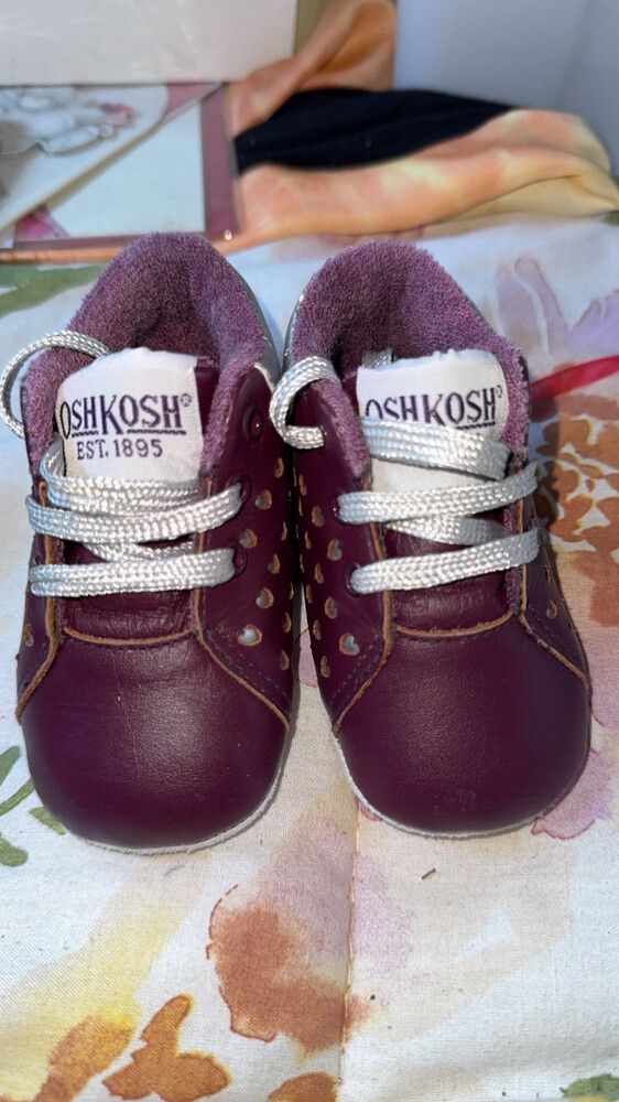 Oshkosh Purple Heart Shoes sz 3. 12 cm new lace up