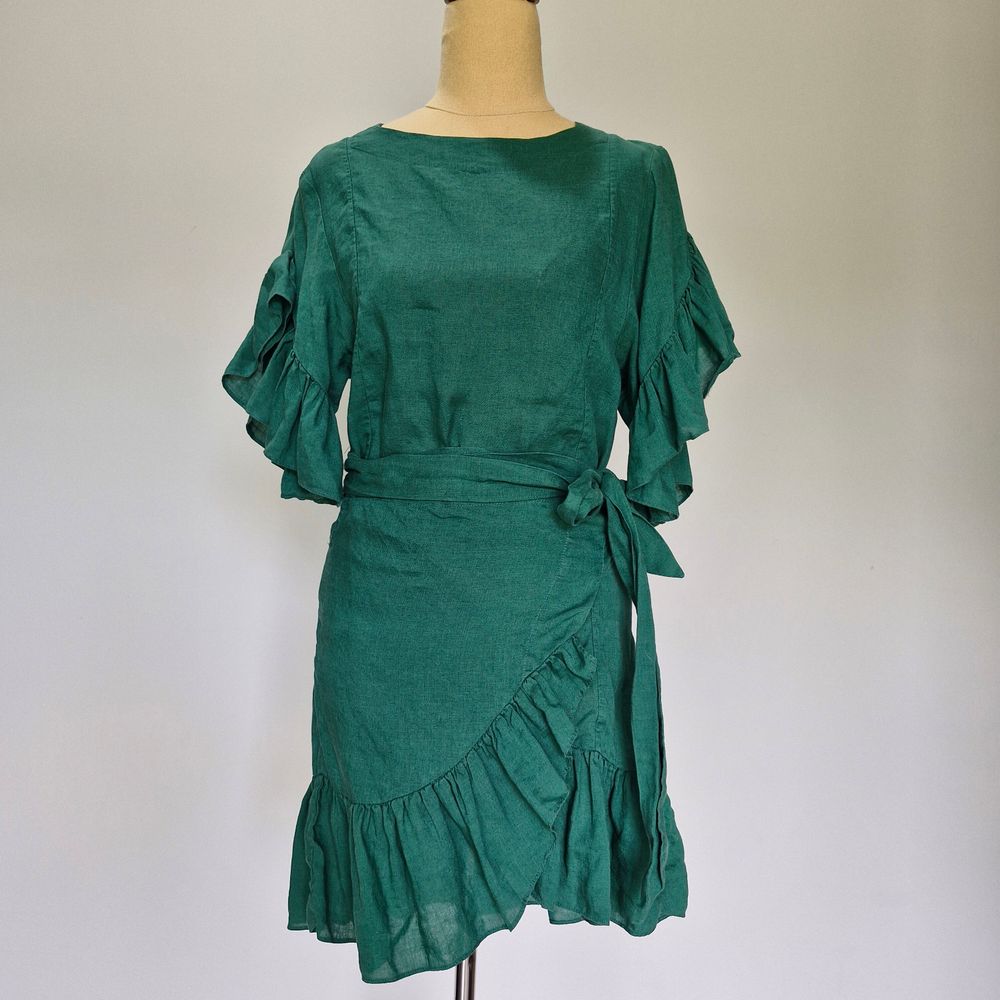 Isabel Marant Etoile - Isabel Marant Etoile Delicia Green Linen Ruffled Faux Wrap Dress Size 34 on Designer Wardrobe Isabel Marant Etoile - Isabel Marant Etoile Delicia Green Linen Ruffled Faux Wrap Dress Size 34 on Designer Wardrobe