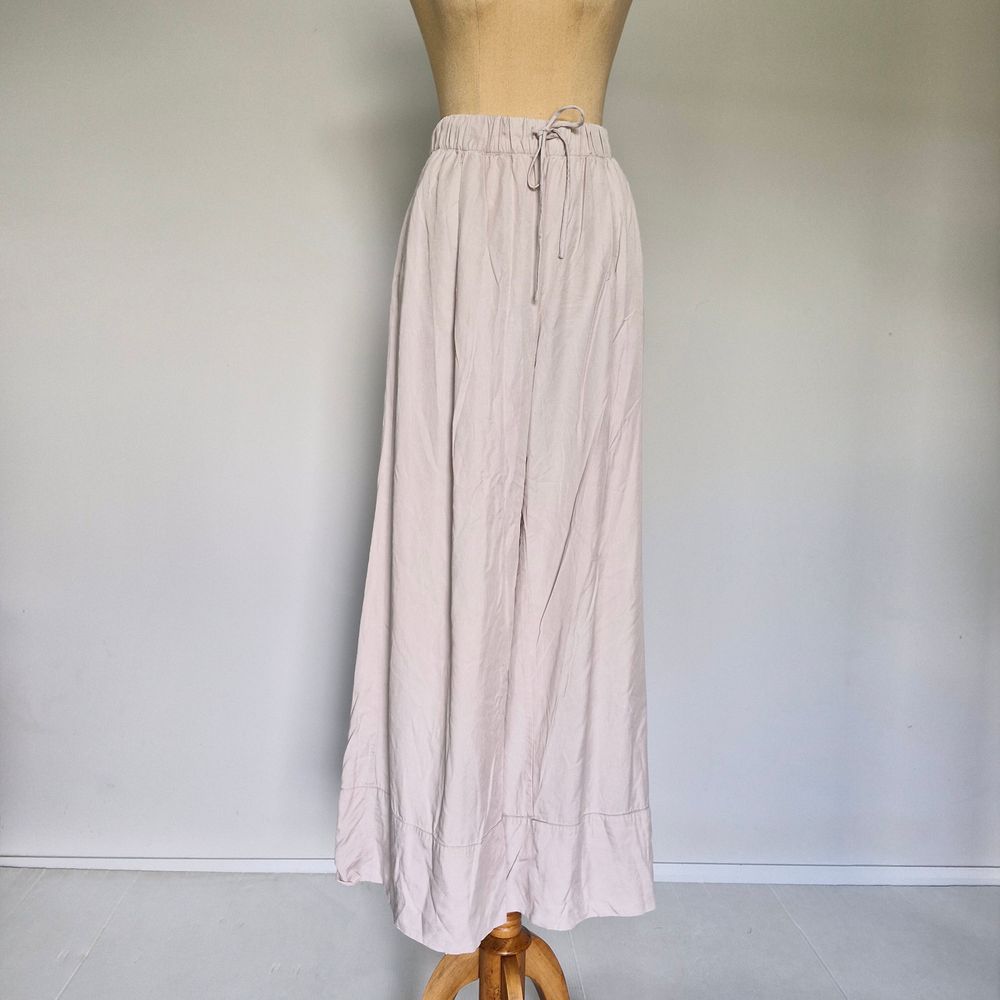 Decjuba Beige Drawstring Waist High Rise Cuffed Wide Leg Pants Size 12