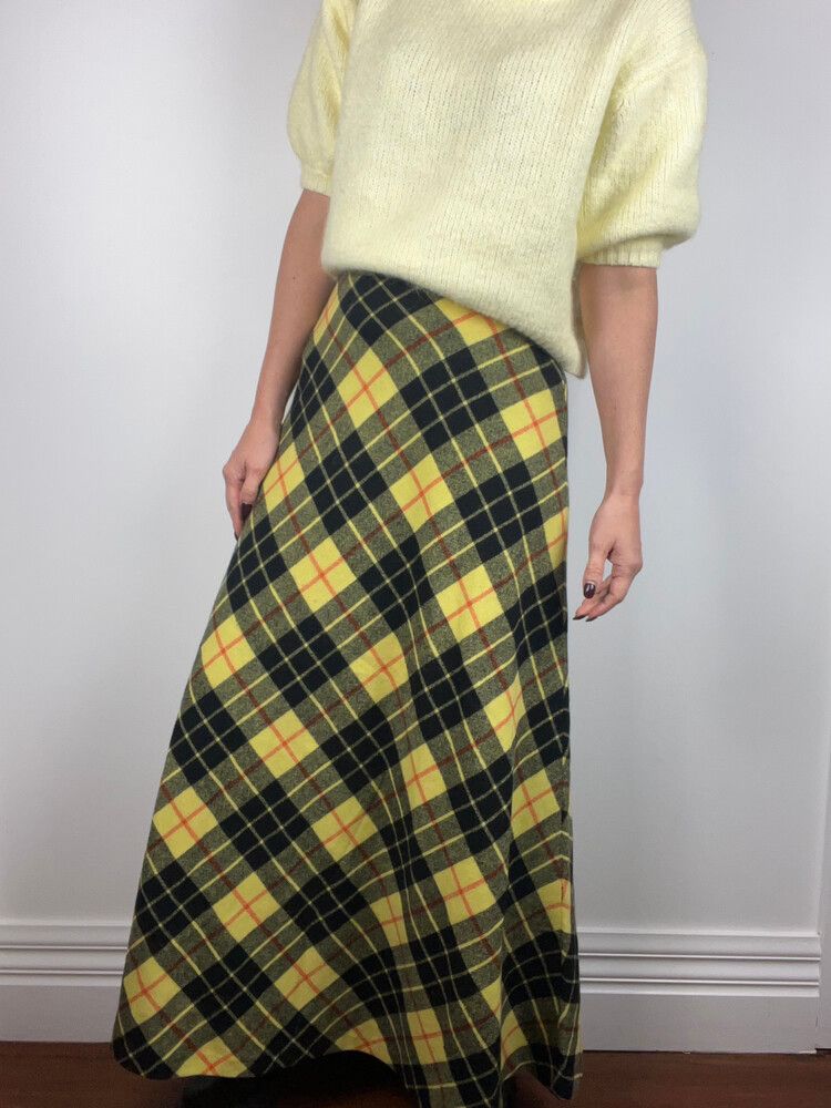 1970s Vintage Wool Maxi Skirt