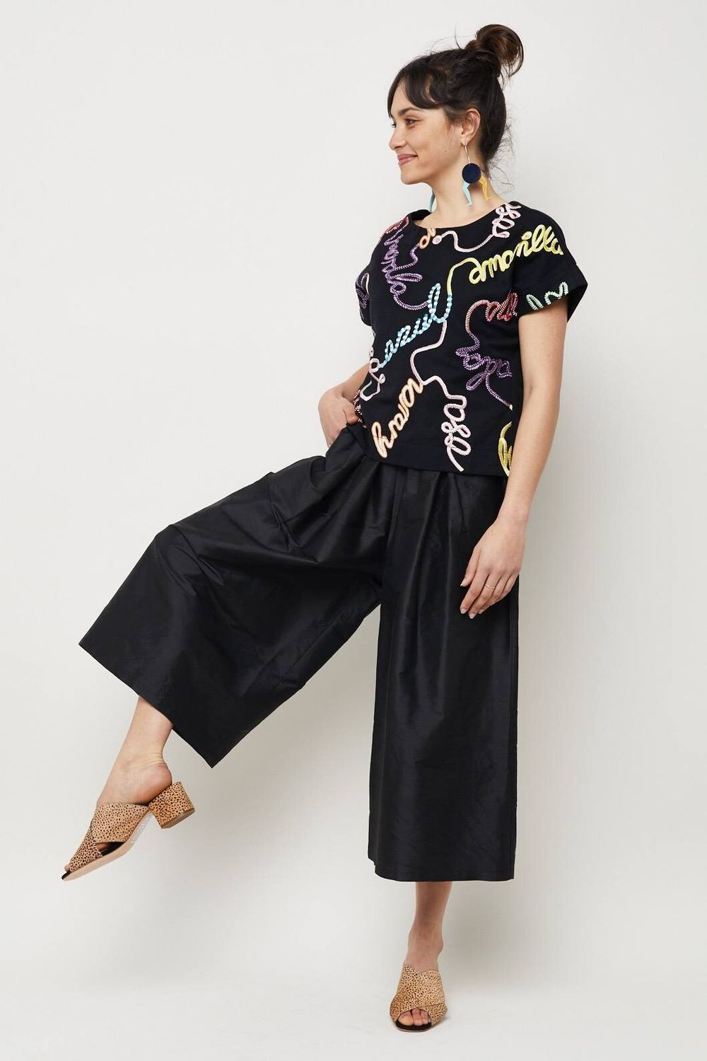 GORMAN Organic Cotton Colour Wheel Black Frill Sleeve Blouse Top