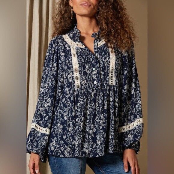 Blue Floral Lightweight Long Sleeve Winter Top Blouse NWT