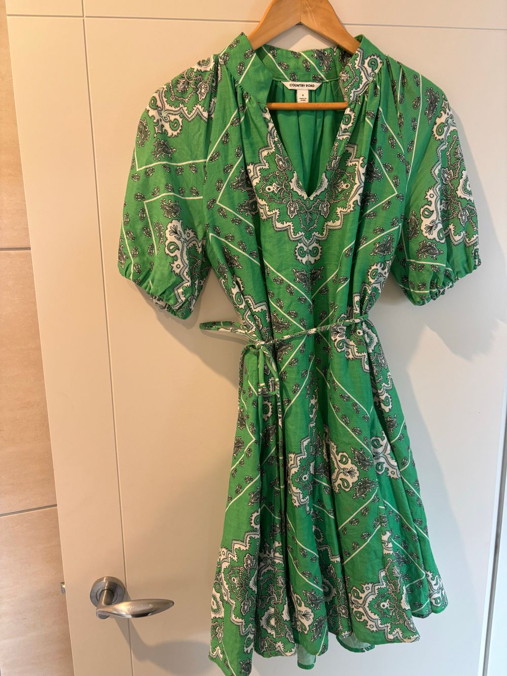 country road green floral dress casual green floral dress