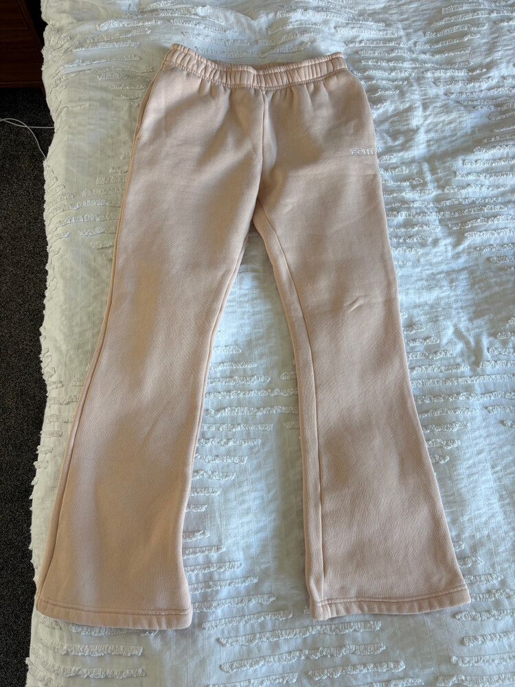 echt pink flared sweatpant