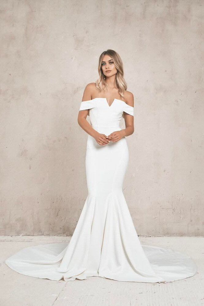 Alexa Vagabond Wedding Dress