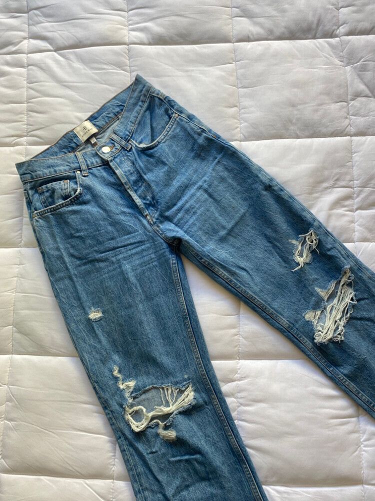 Anine Bing Gio Straight Destructed Jean