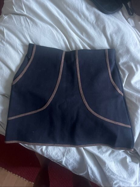 Rachel Mills miniskirt