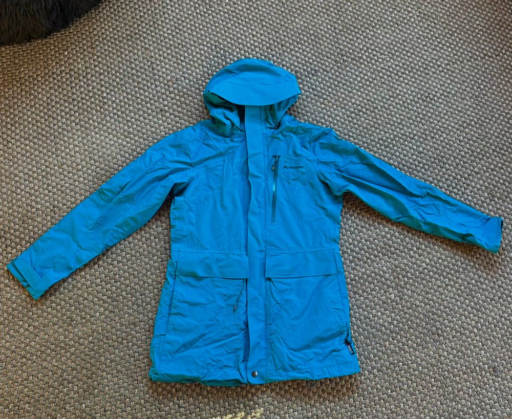 Women’s Resolution MacPac Rain Jacket